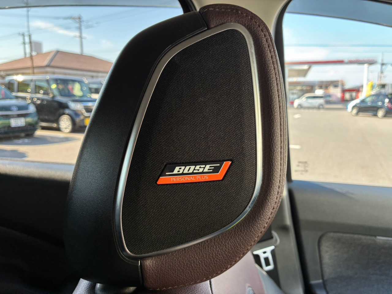 日産 オーラ