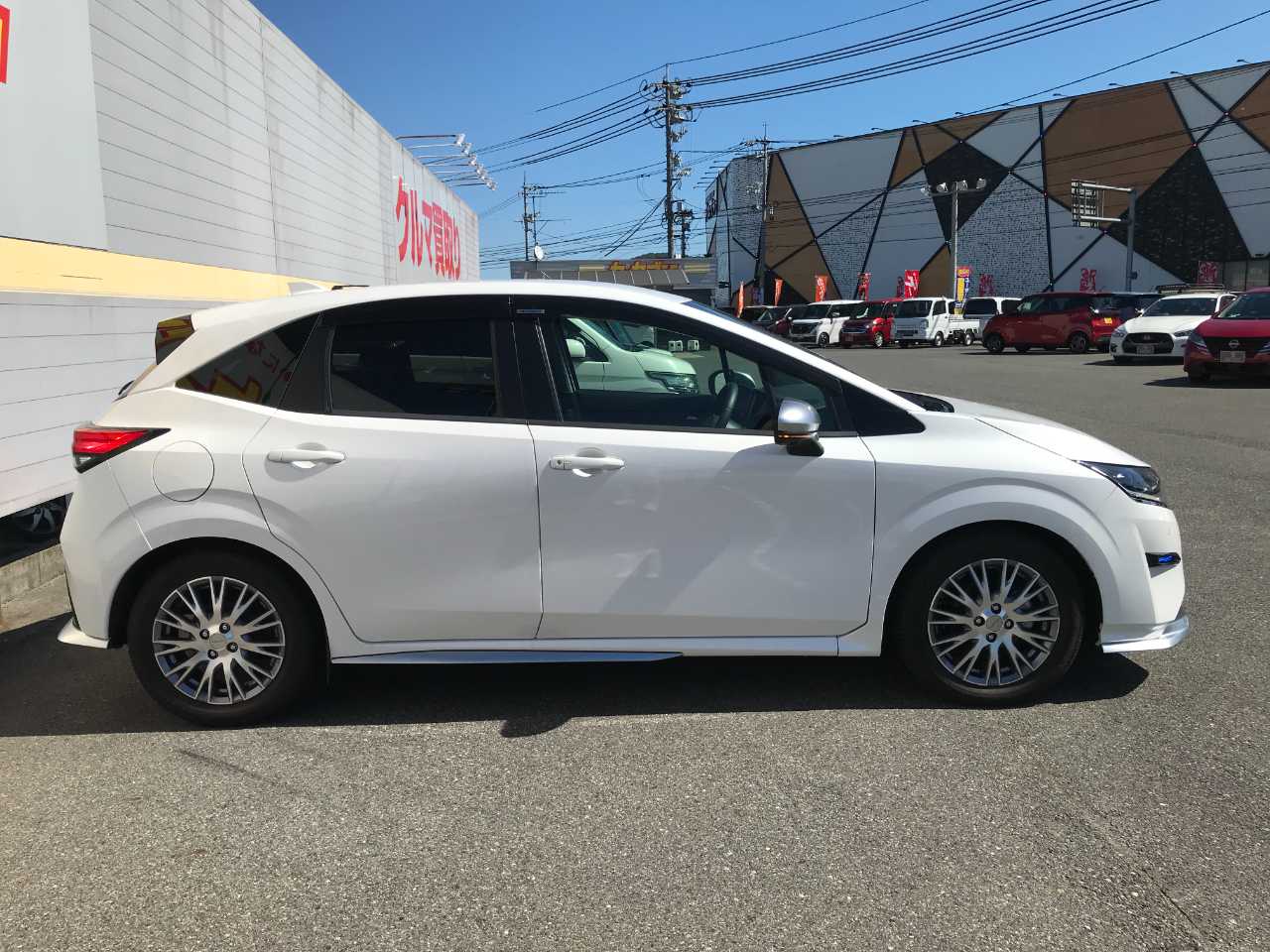 日産 ノート　ＨＢ