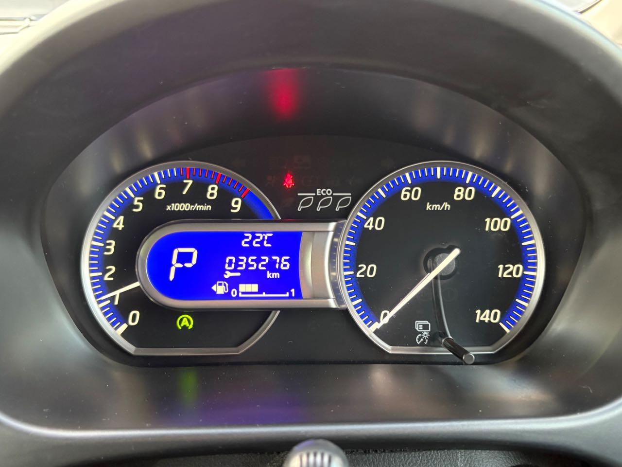 日産 デイズ