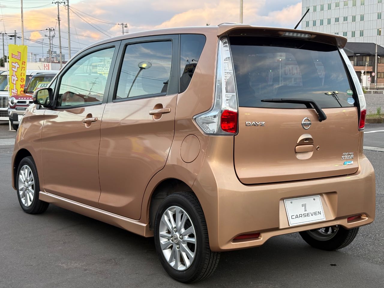 日産 デイズ