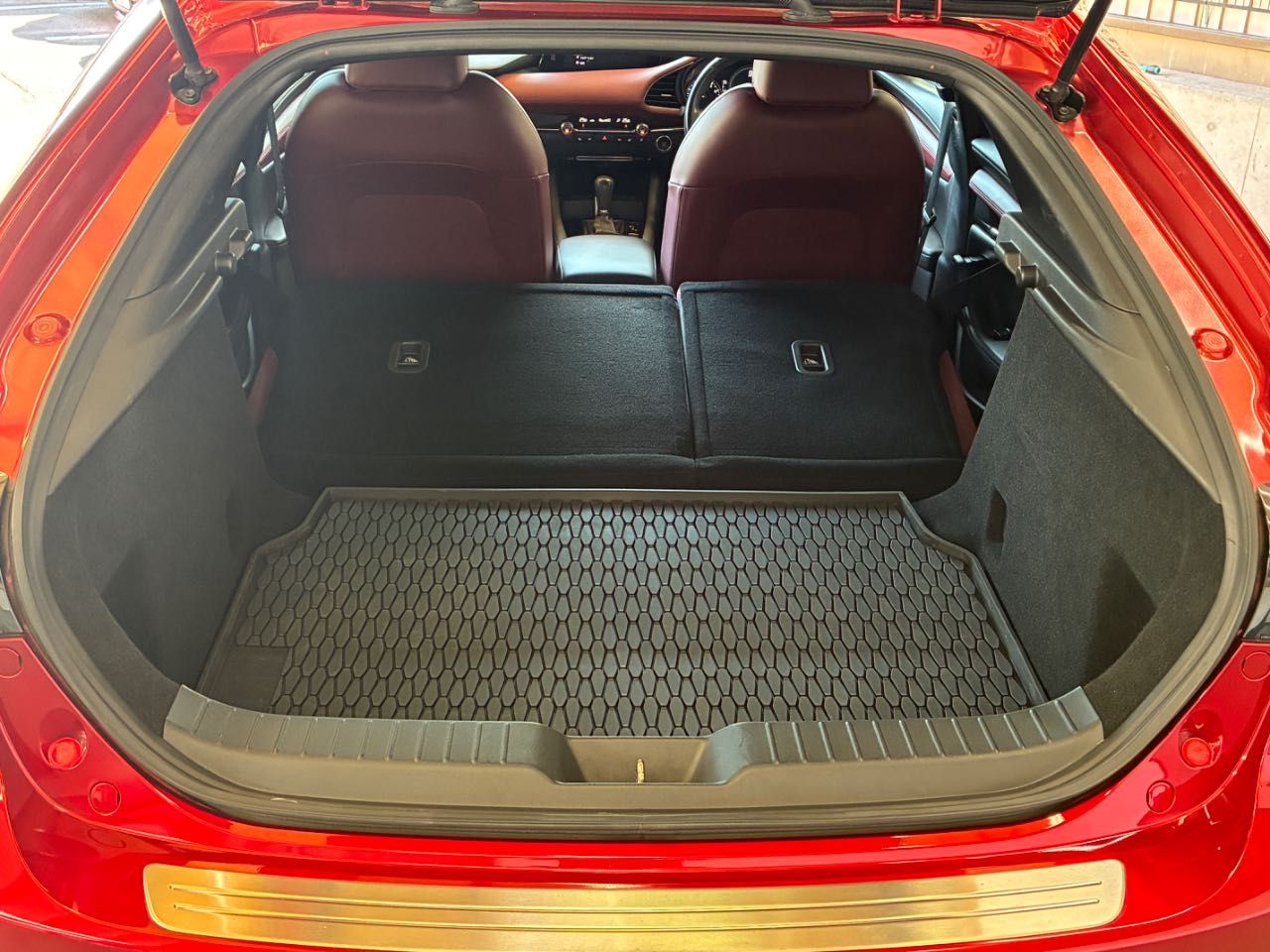 マツダ ＭＡＺＤＡ３　ファストバック