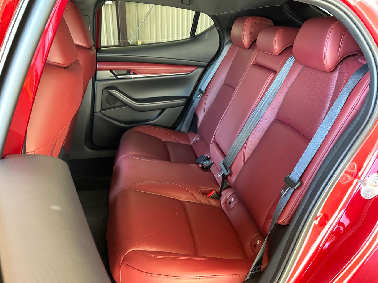 マツダ ＭＡＺＤＡ３　ファストバック