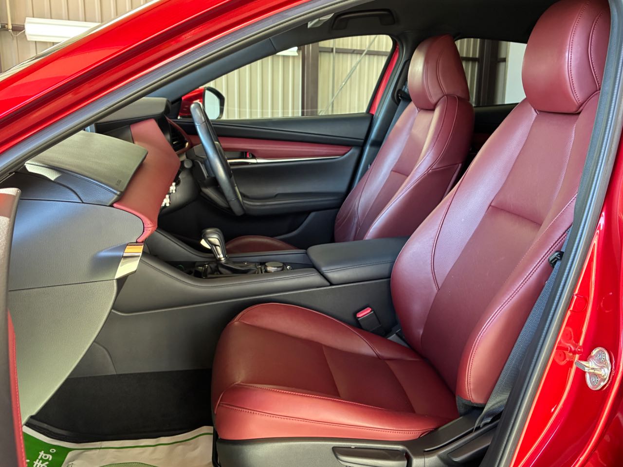 マツダ ＭＡＺＤＡ３　ファストバック