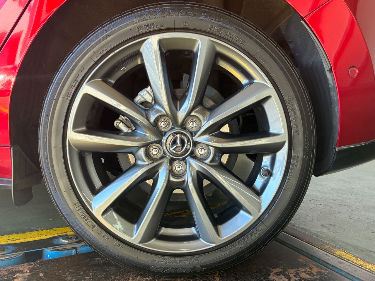マツダ ＭＡＺＤＡ３　ファストバック