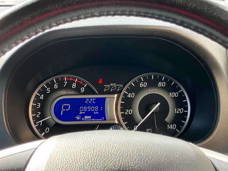 日産 デイズ　ルークス