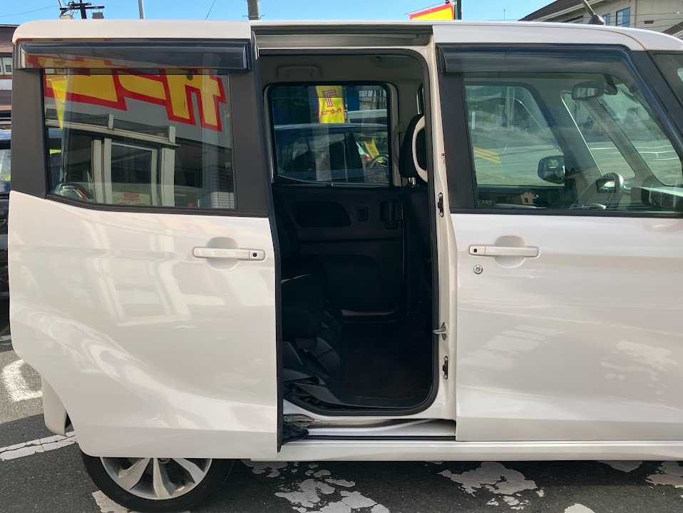 日産 デイズ　ルークス