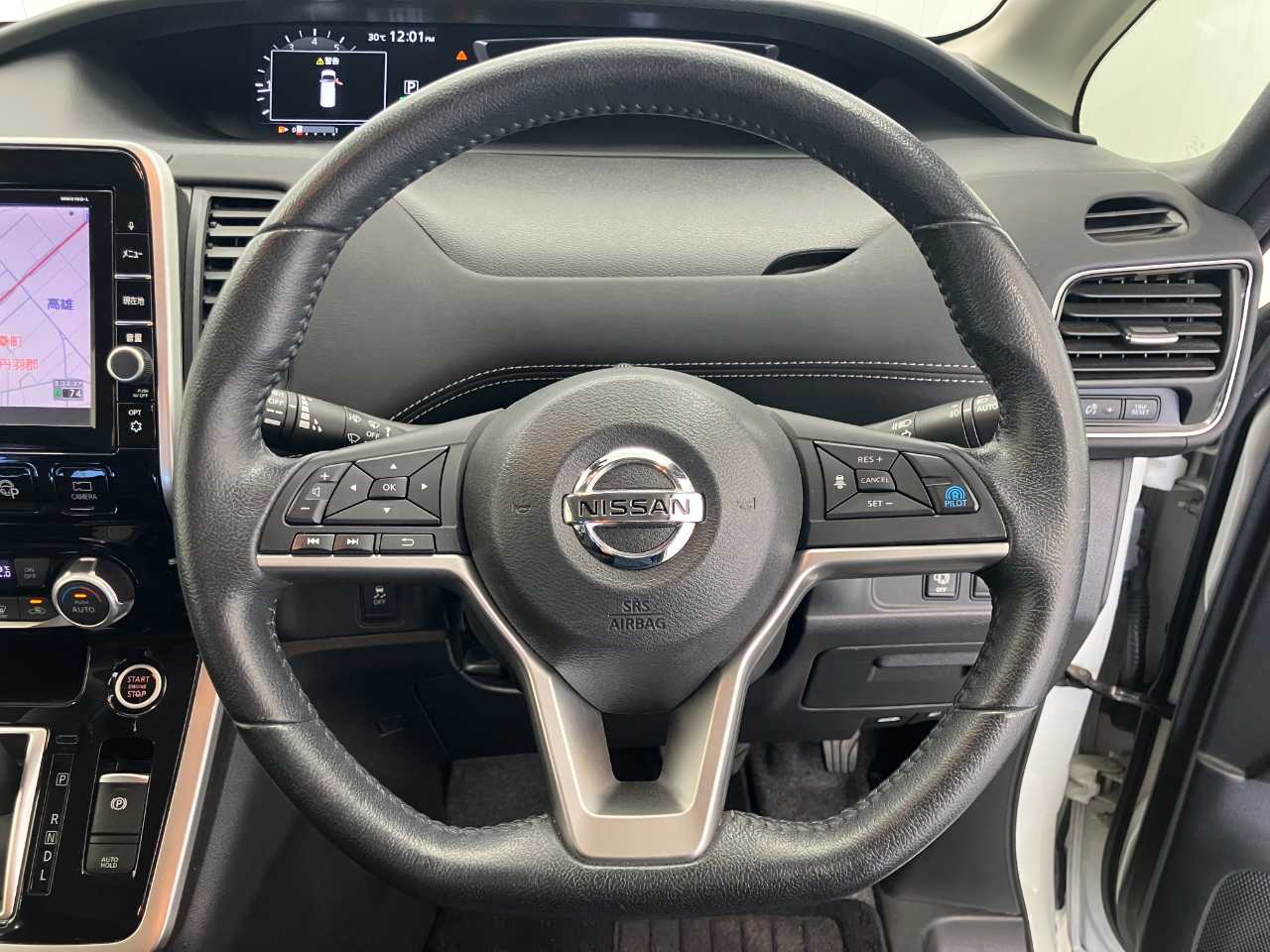 日産 セレナ