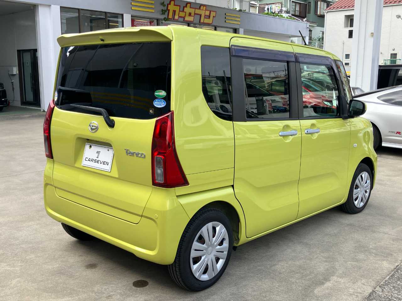 ダイハツ タント