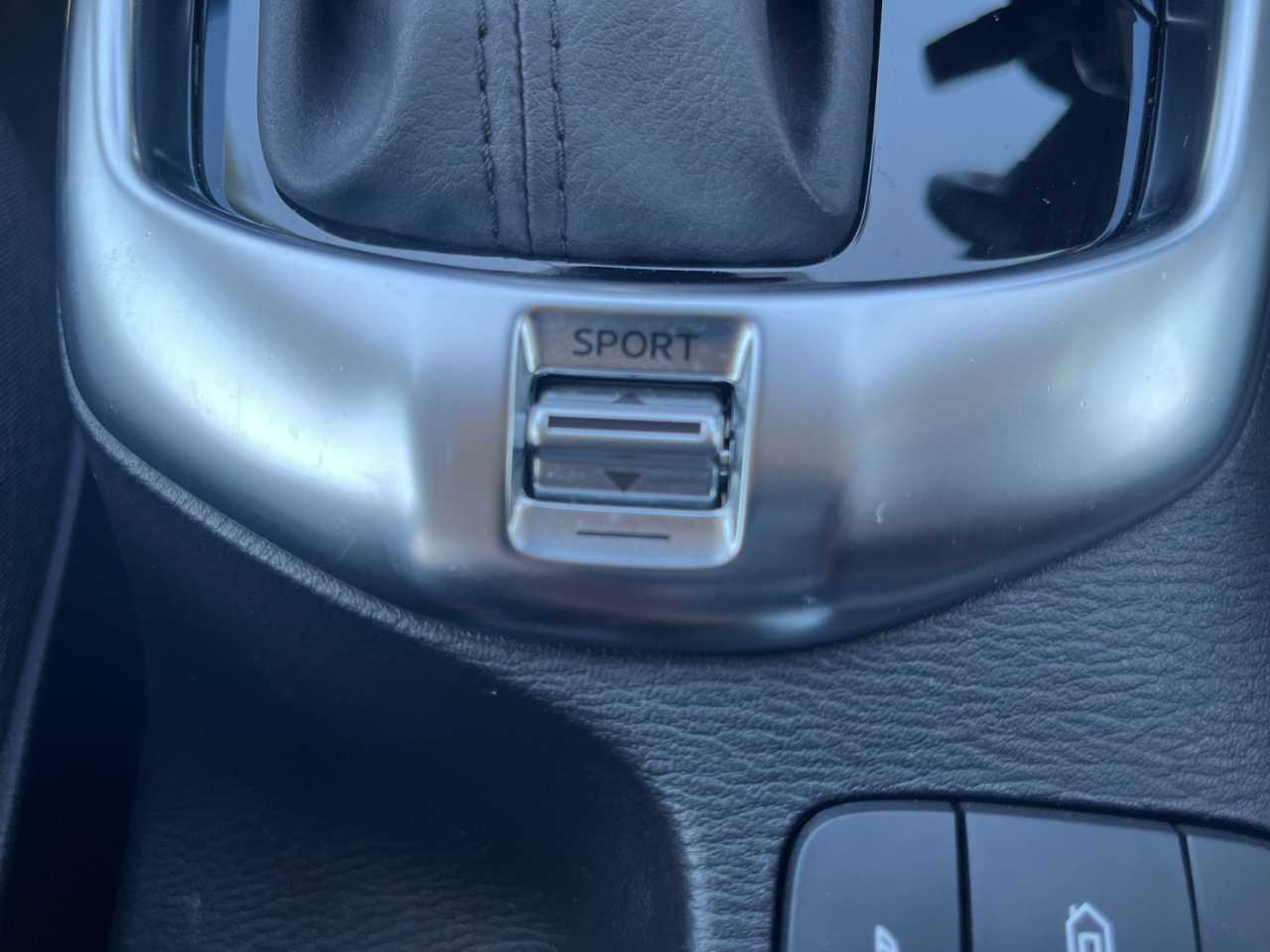 マツダ ＭＡＺＤＡ２