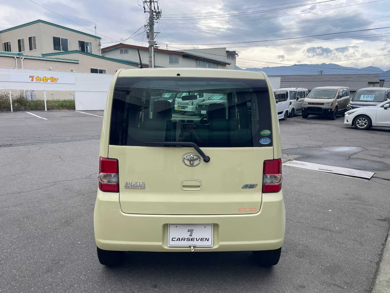 トヨタ ピクシス　スペース