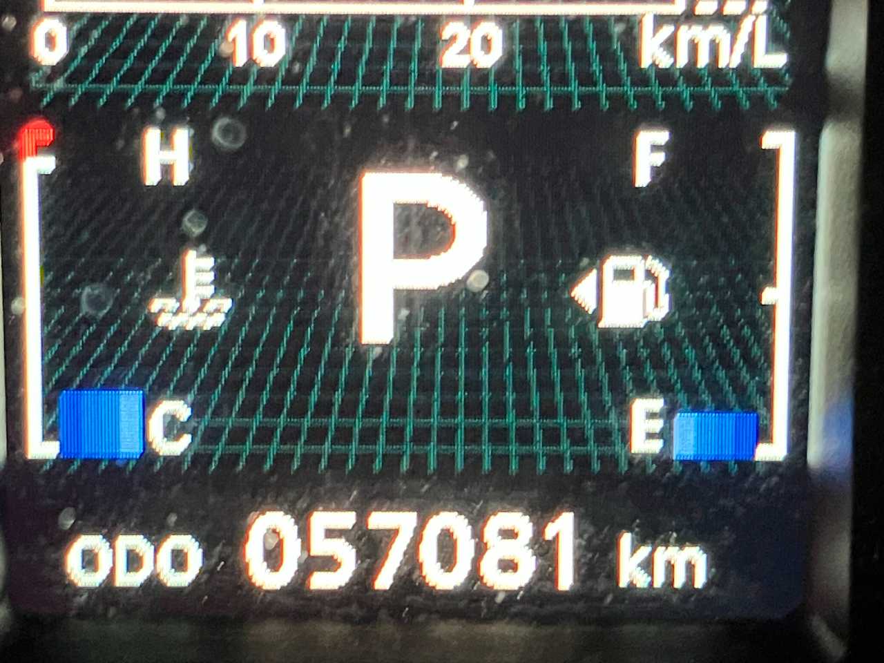 三菱 デリカ　Ｄ：５