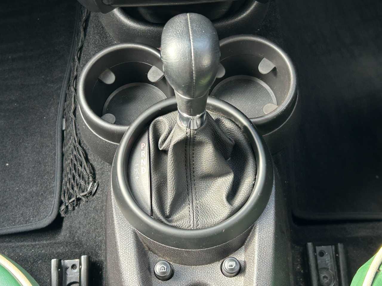 ＭＩＮＩ ＢＭＷ　ミニ　ＳＵＶ