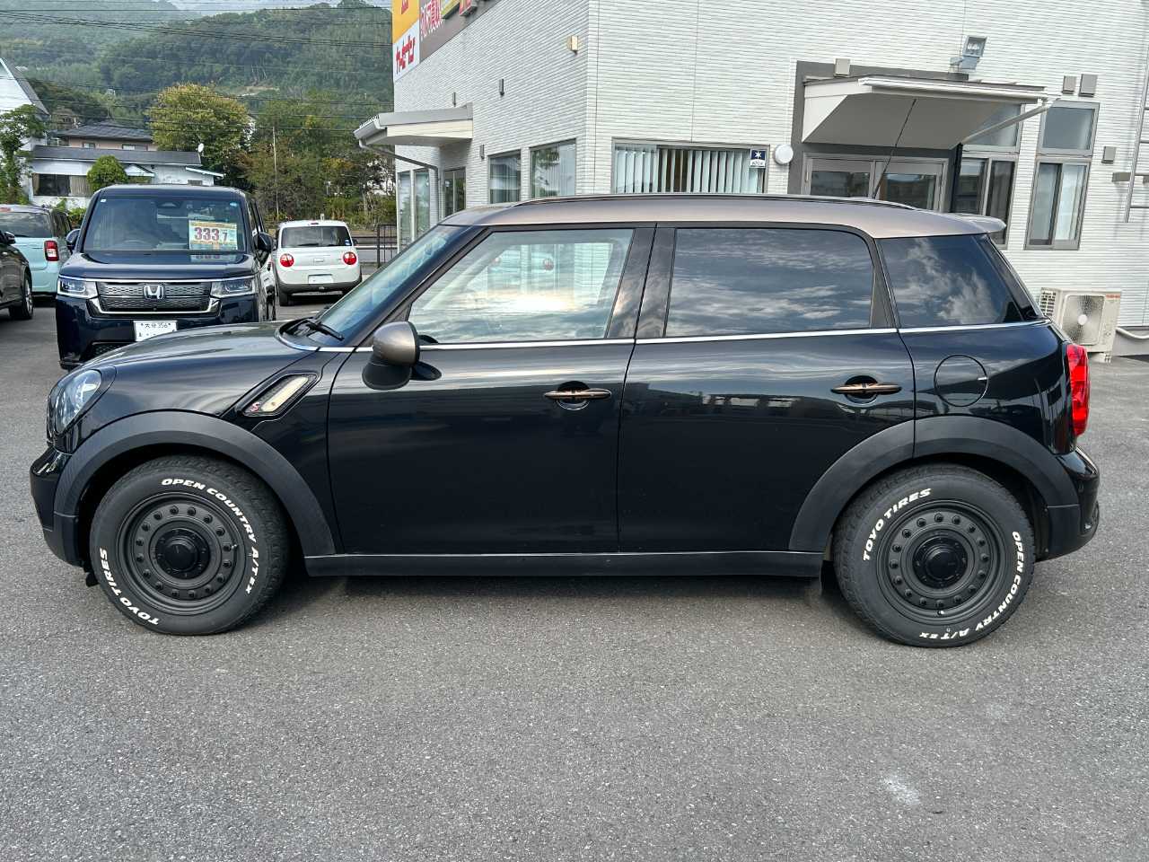 ＭＩＮＩ ＢＭＷ　ミニ　ＳＵＶ