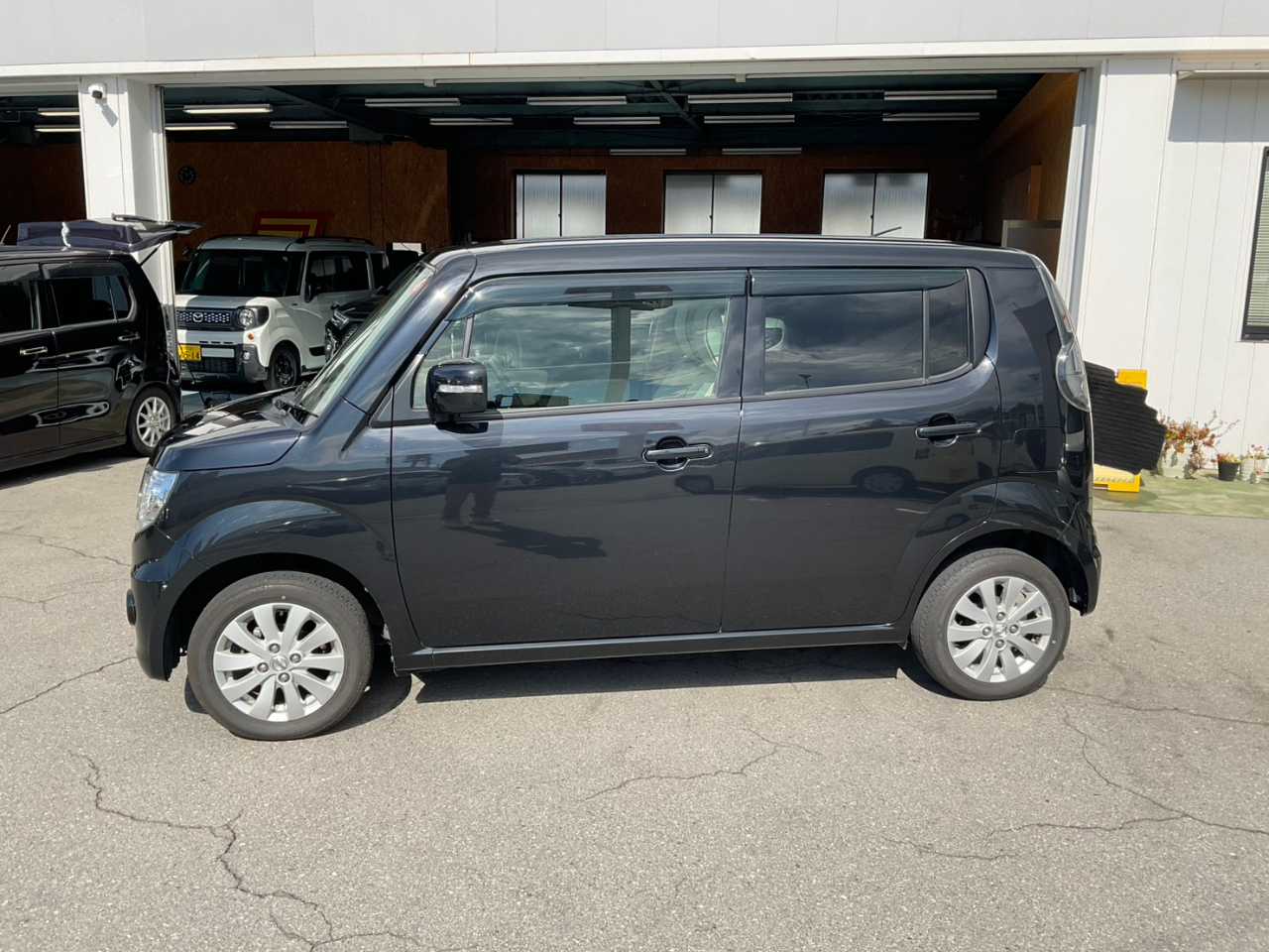 日産 モコ