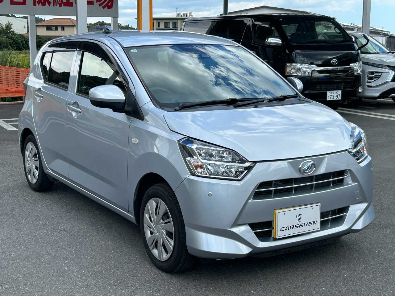 ダイハツ ミラ　イース