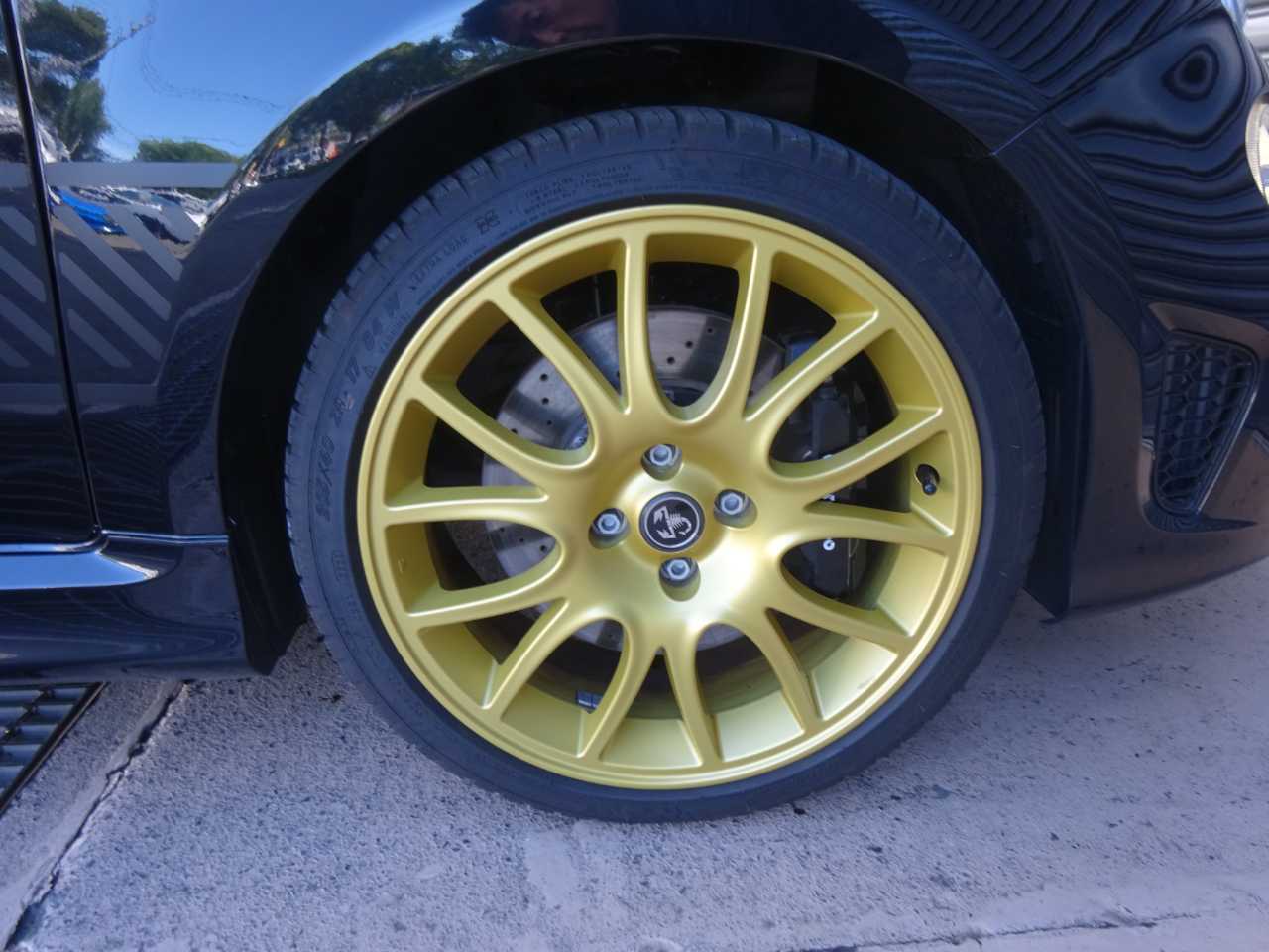 アバルト アバルト　６９５　ＨＢ