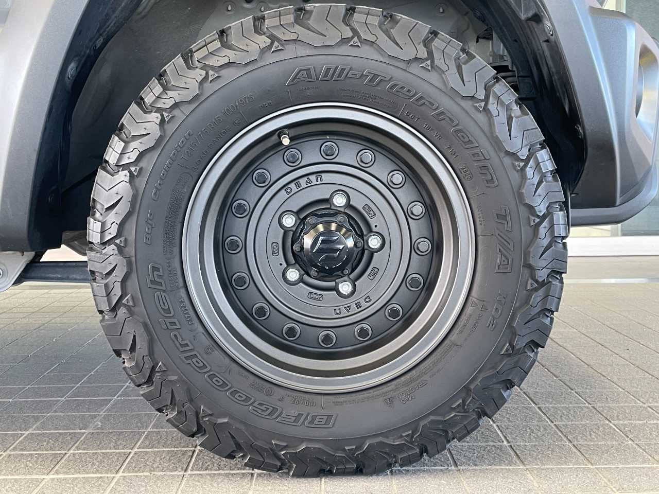 スズキ ジムニーシエラ