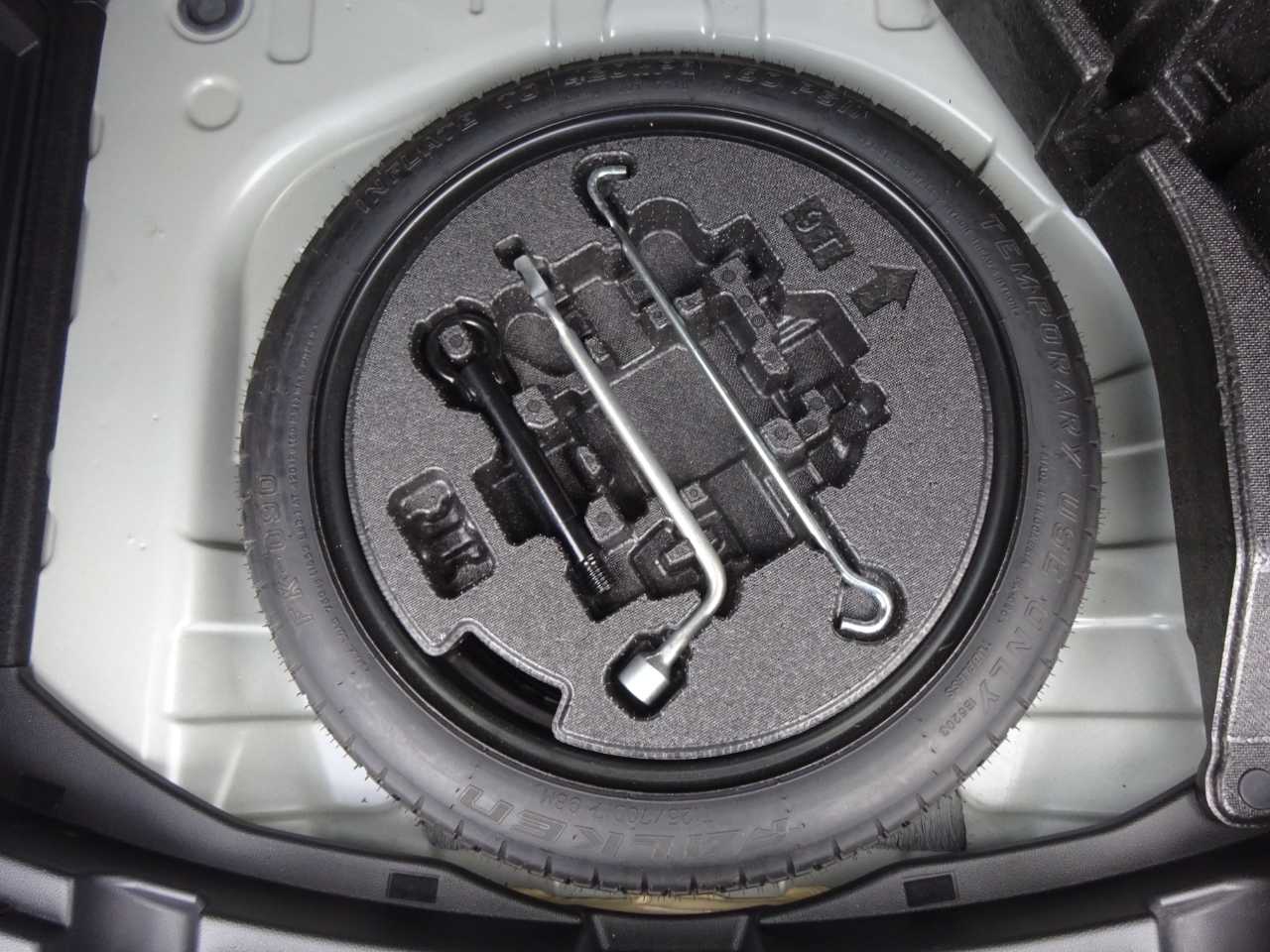 トヨタ カローラ　ツーリング