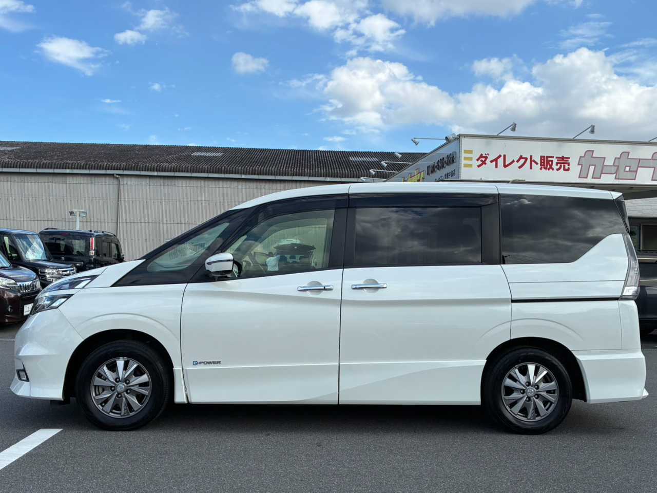 日産 セレナ