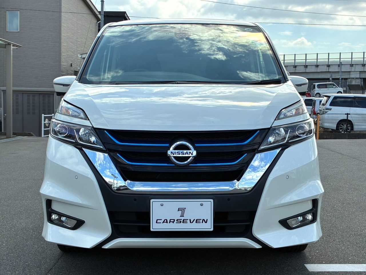 日産 セレナ