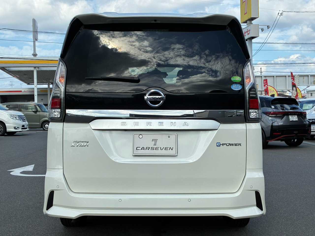 日産 セレナ