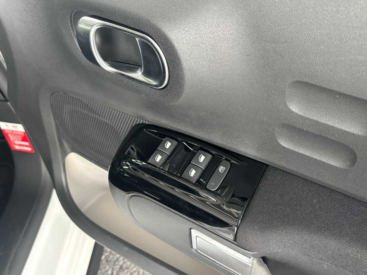 シトロエン シトロエン　Ｃ３