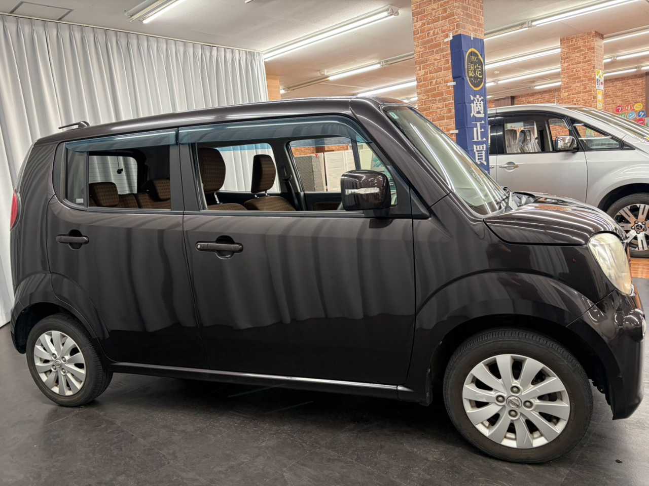 日産 モコ