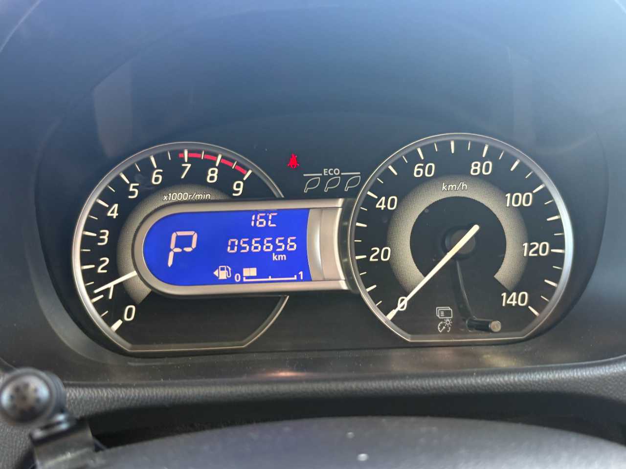 日産 デイズ　ルークス