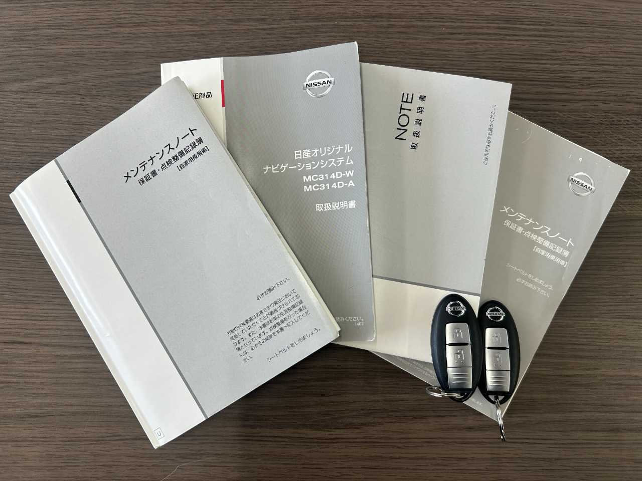 日産 ノート　ＨＢ