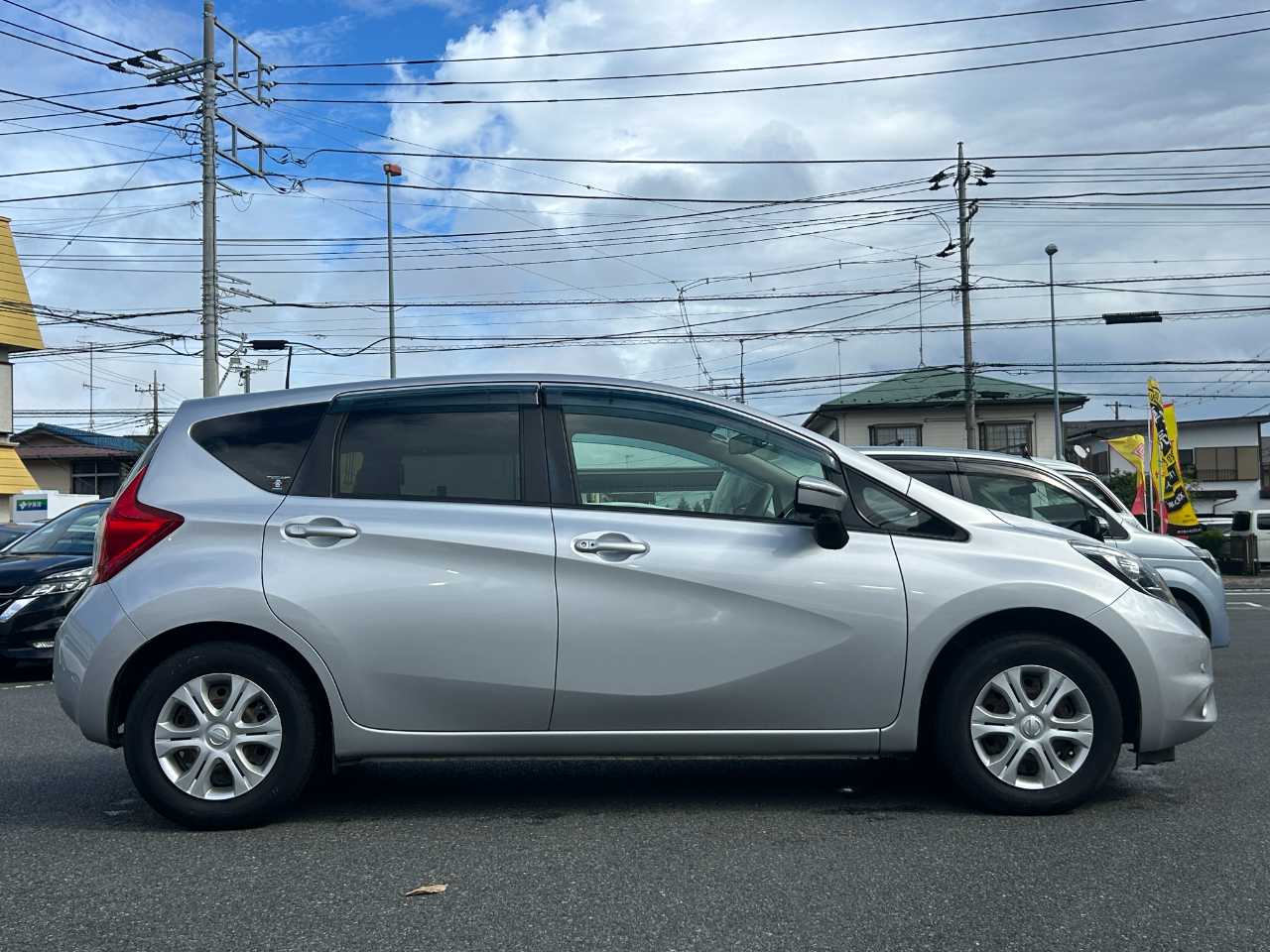 日産 ノート　ＨＢ