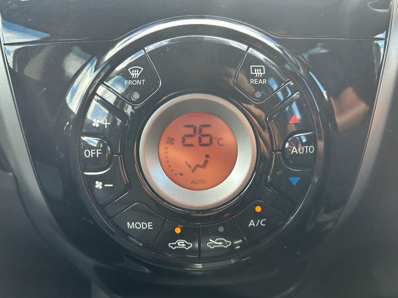 日産 ノート　ＨＢ