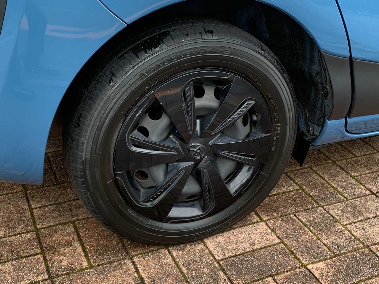 トヨタ シエンタ　ハイブリッド