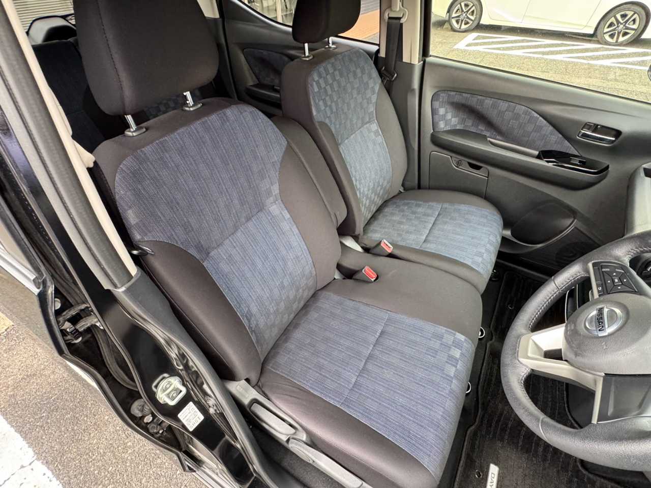 日産 デイズ
