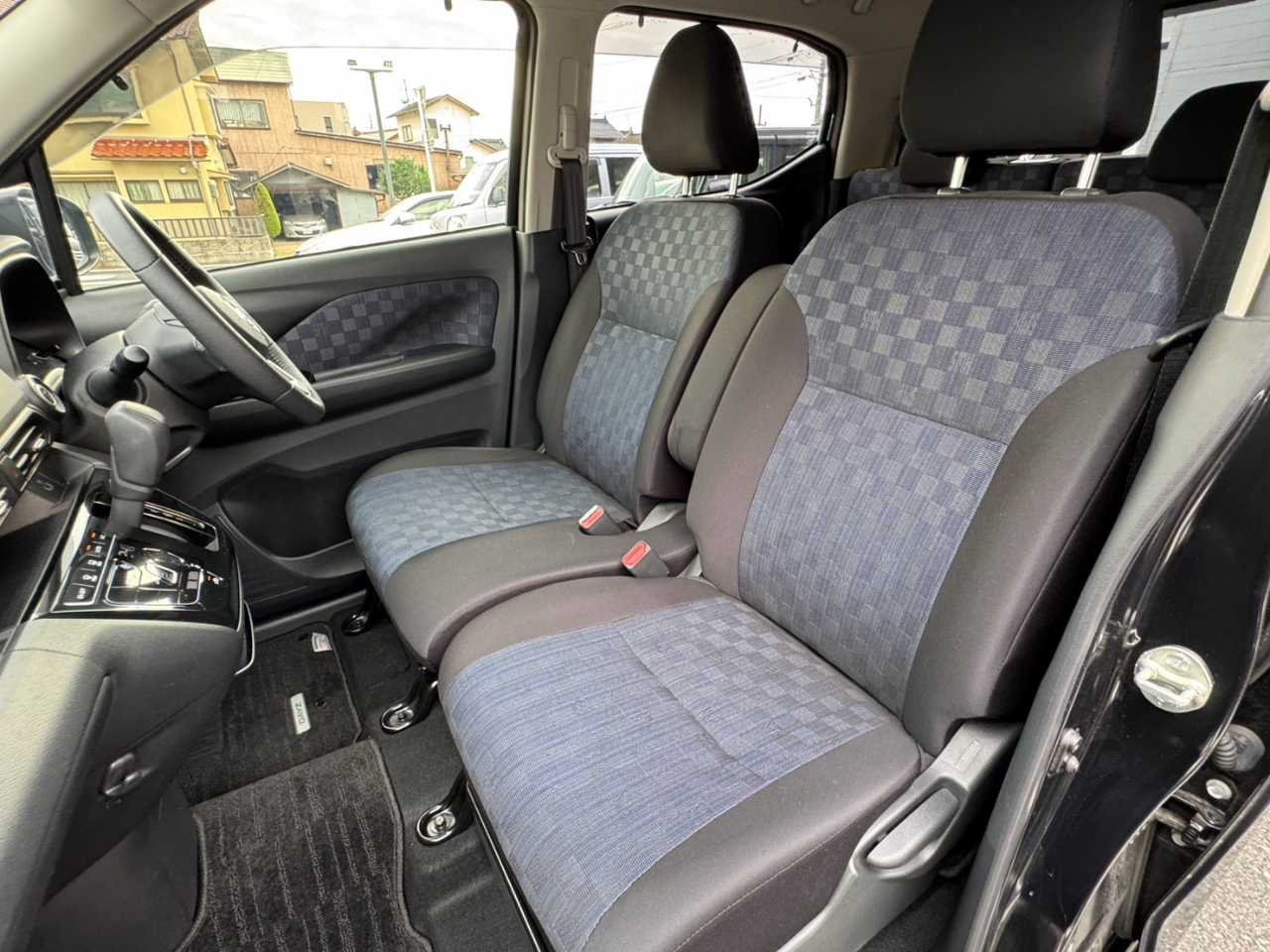 日産 デイズ