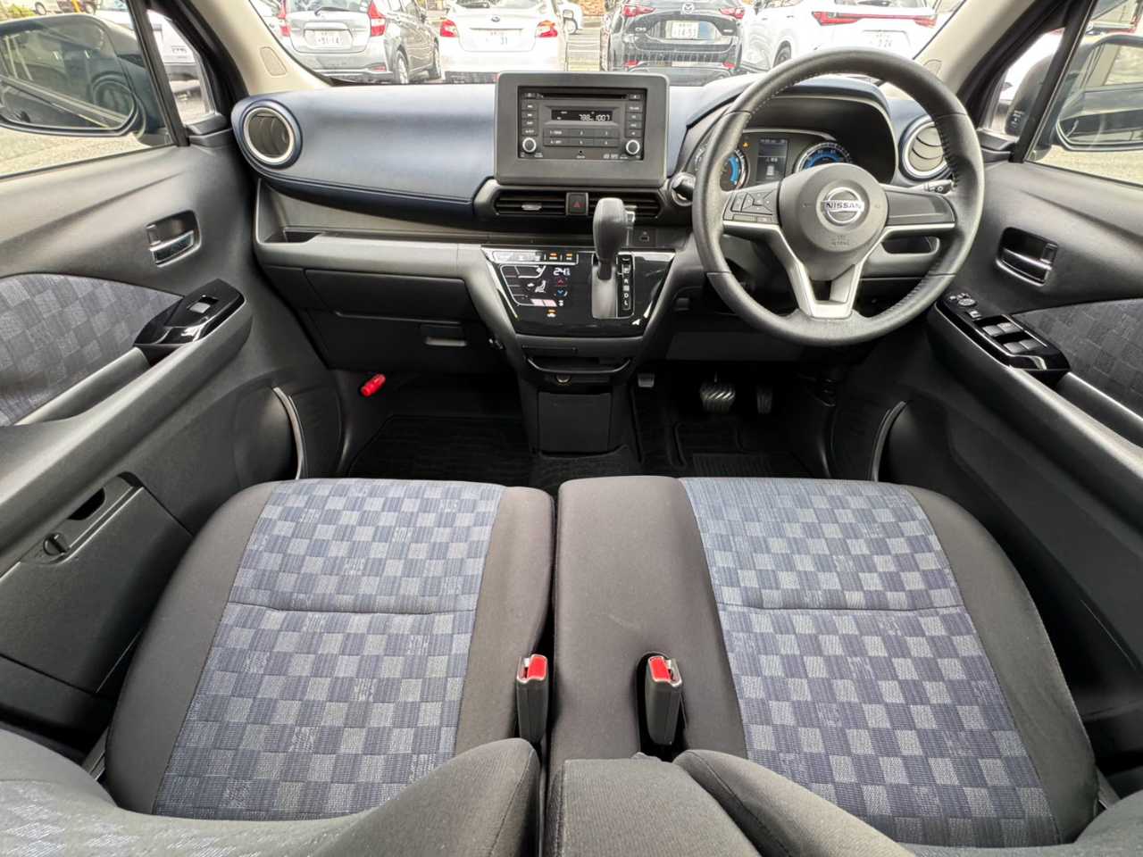 日産 デイズ