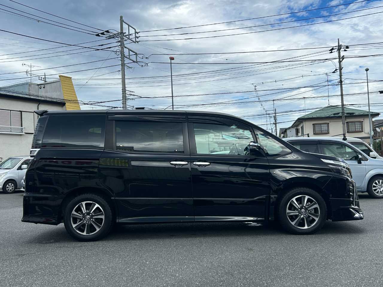 トヨタ ヴォクシー