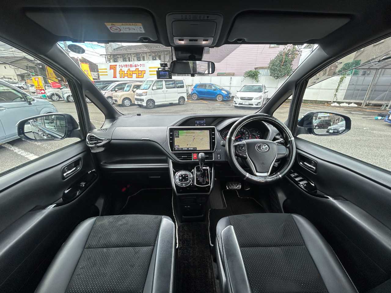 トヨタ ヴォクシー