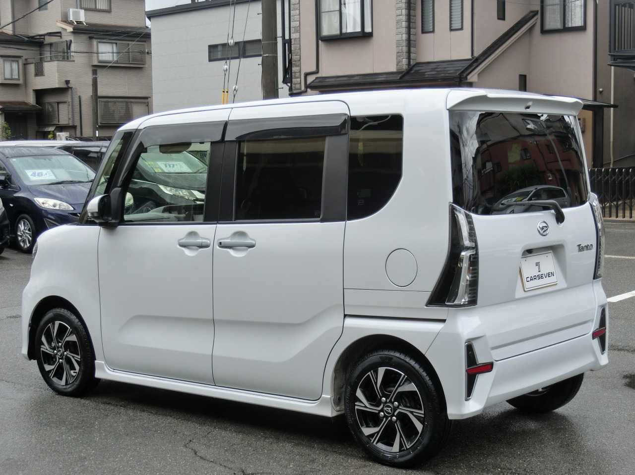 ダイハツ タント