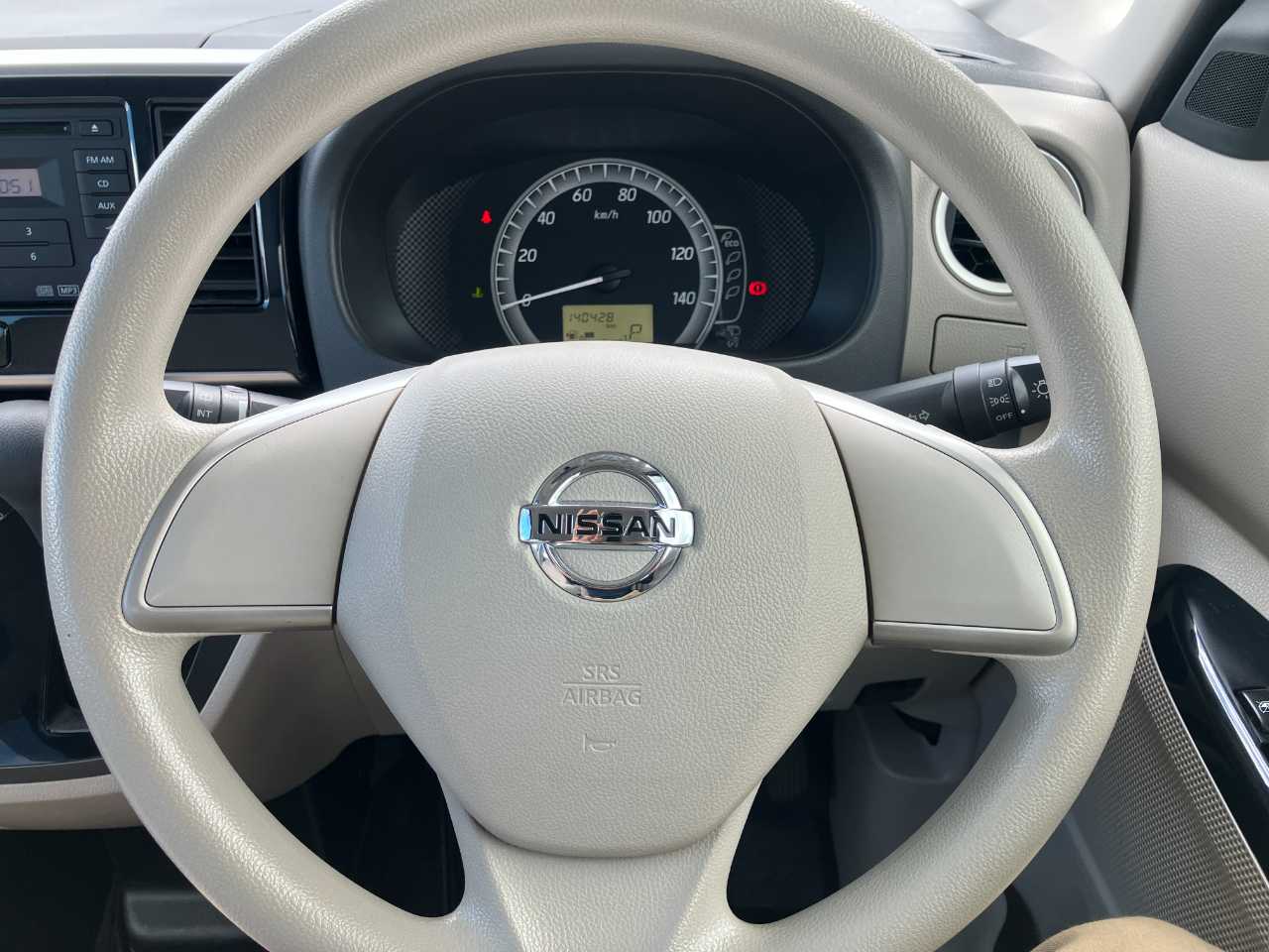 日産 デイズ　ルークス