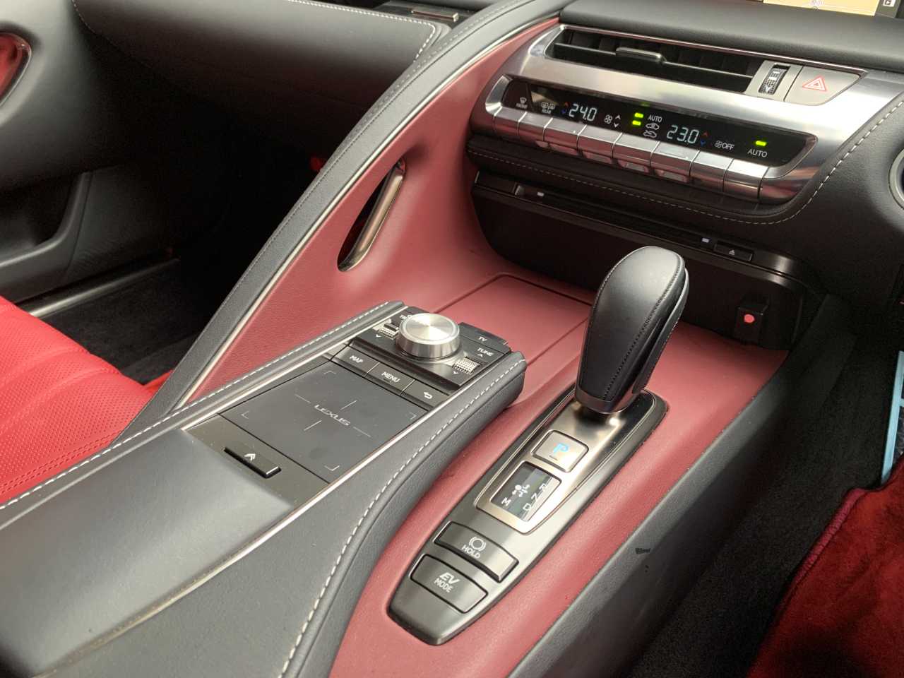 レクサス レクサス　ＬＣ５００ｈ