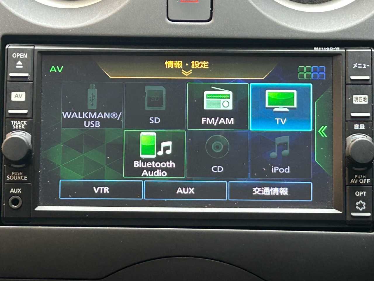 日産 ノート　ＨＢ
