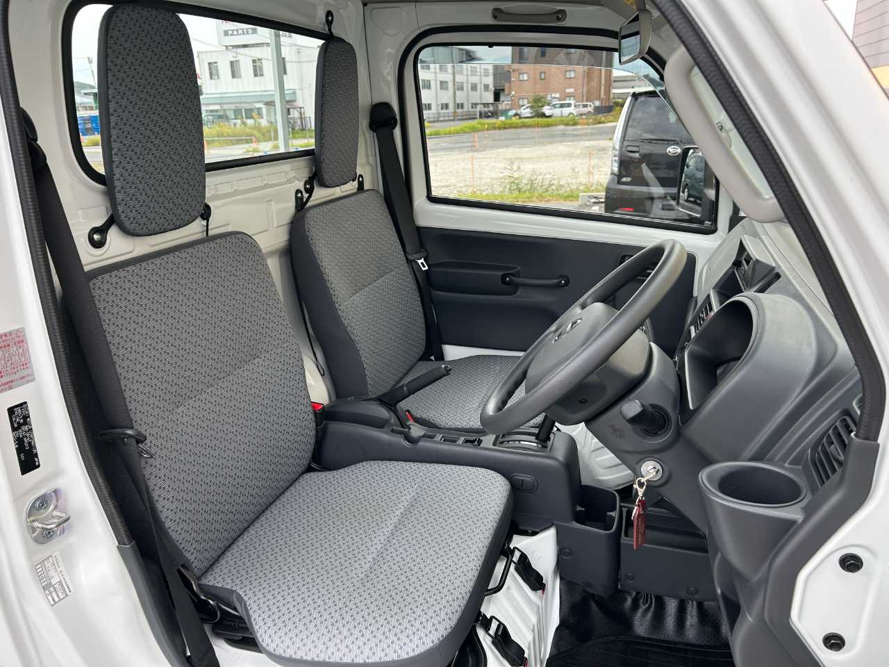 日産 ＮＴ１００クリッパー