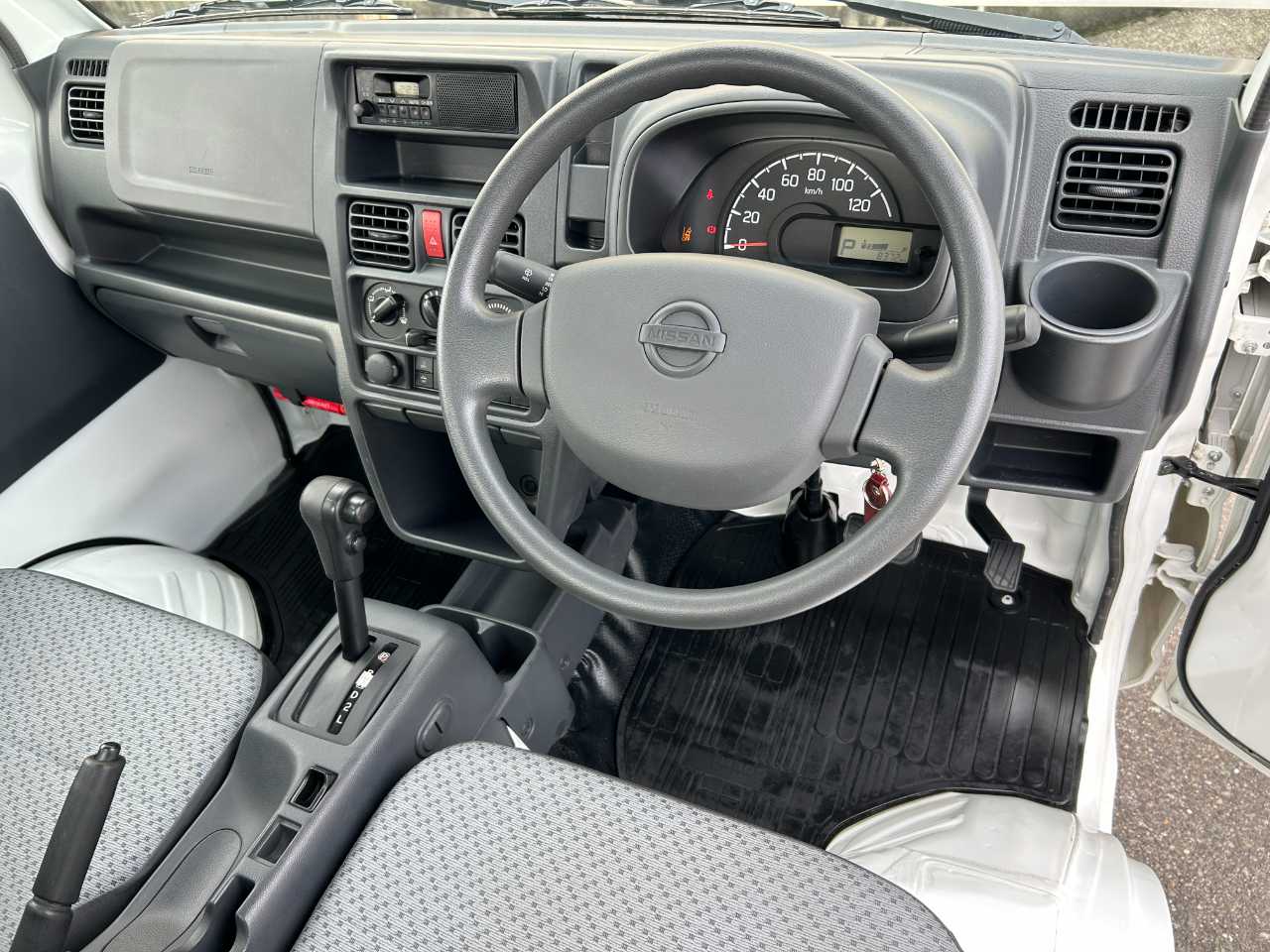 日産 ＮＴ１００クリッパー