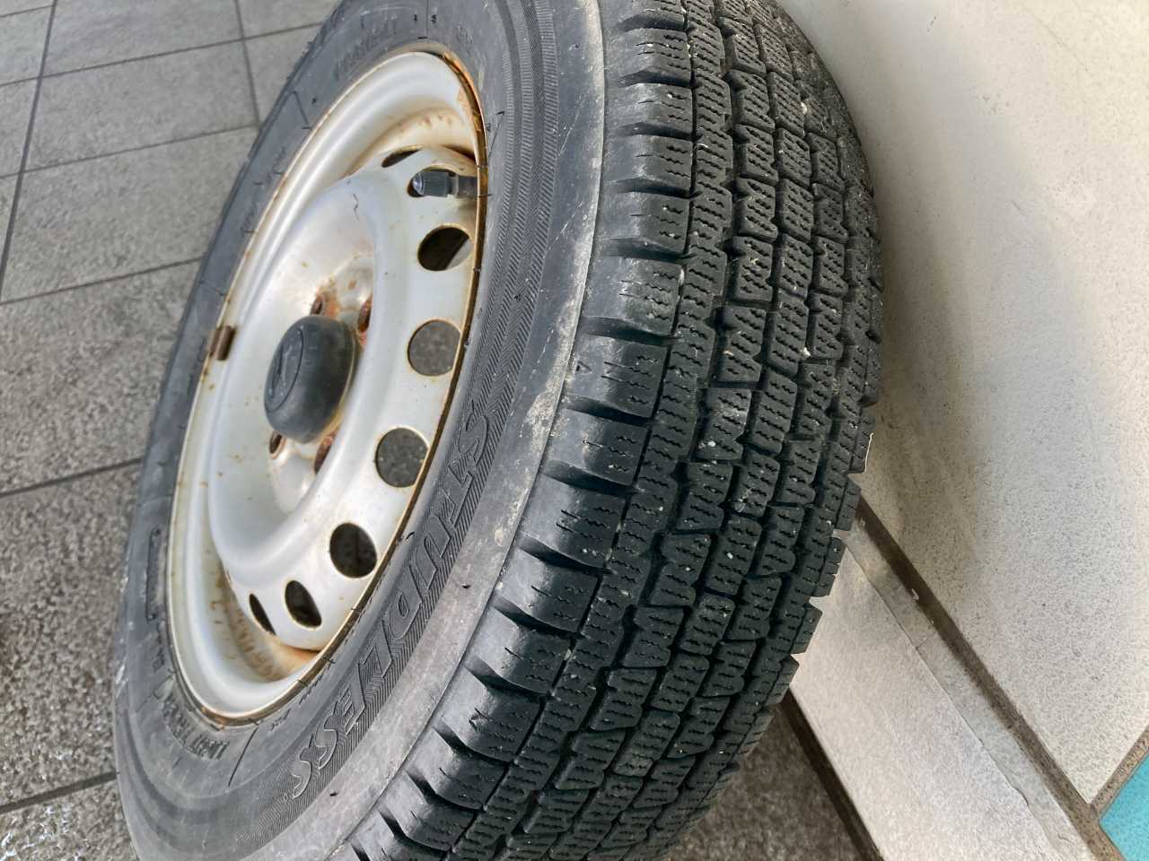 ダイハツ ハイゼットカーゴ