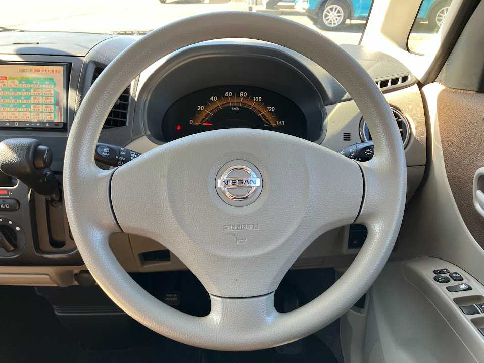 日産 ルークス