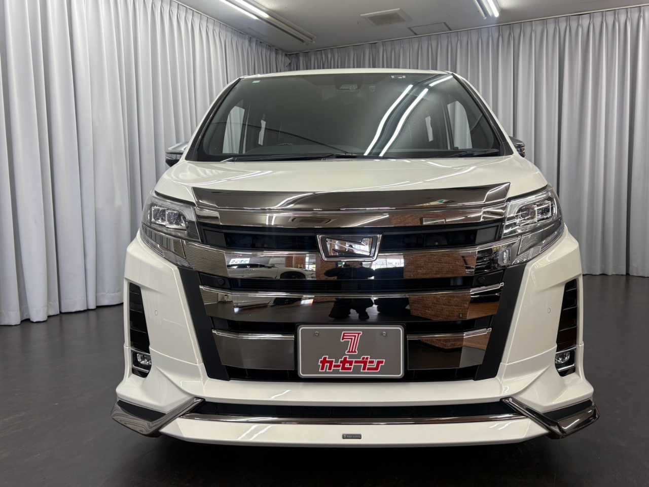 トヨタ ノア