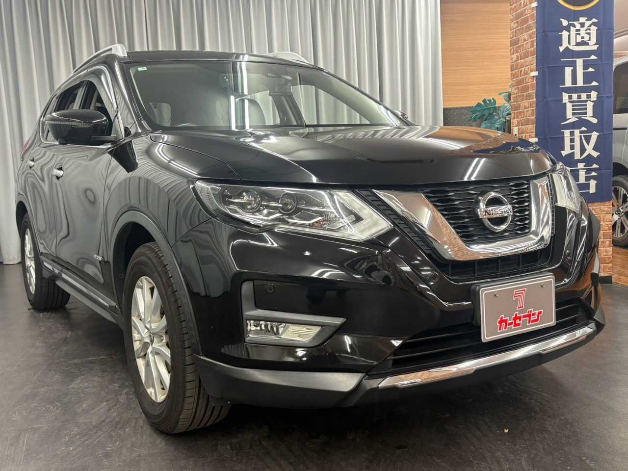 日産 エクストレイル　ハイブリッド