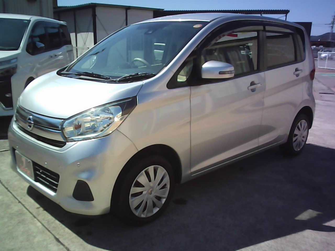 日産 デイズ