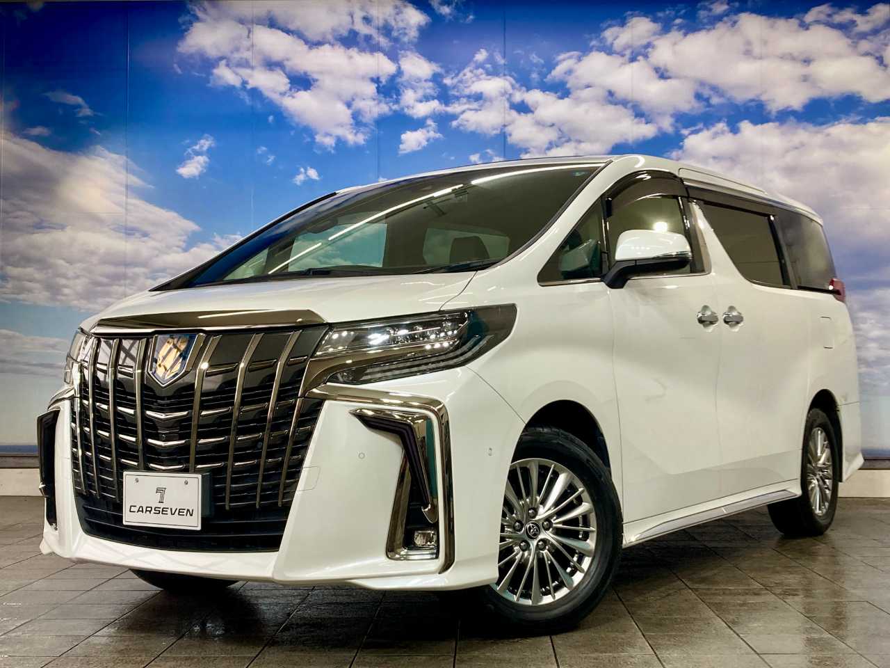 トヨタ アルファード　ハイブリッド