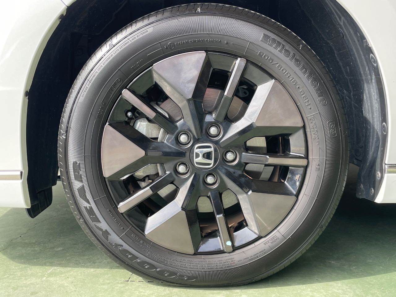 ホンダ ステップワゴン　スパーダ